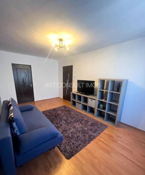 3 camere | Teiul Doamnei | Semidecomandat | Mobilat Utilat | - 2