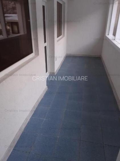 1100mp util IMENSA VILA P+1+M+ 2 spatii comerciale, zona Centrala - 23