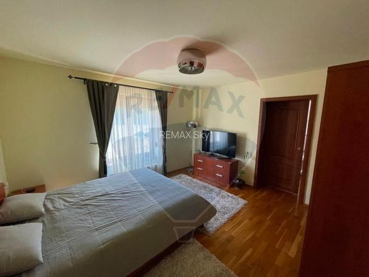 Casă modernă de vânzare în Partoș - 7