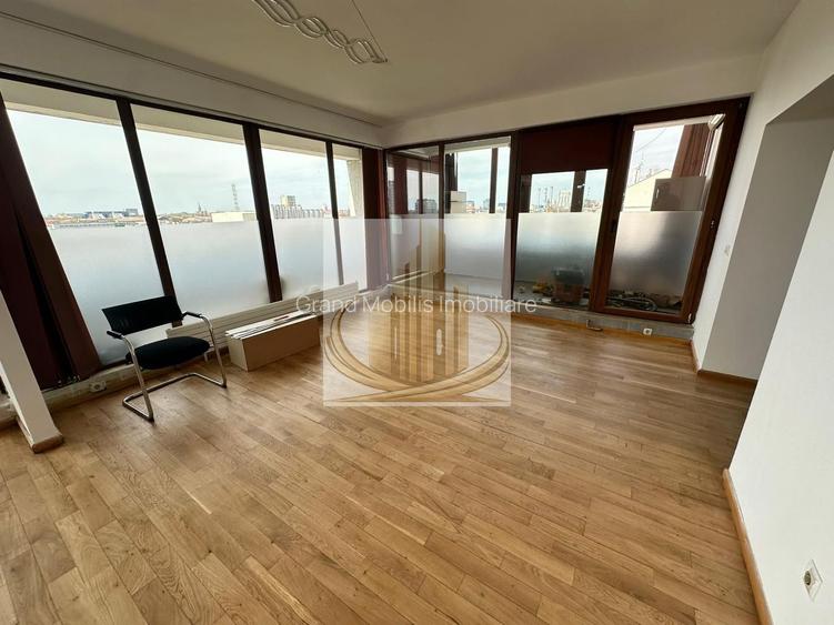 Penthouse de Lux pe Ștefan cel Mare | 154 mp + Terasă 150 mp - 2