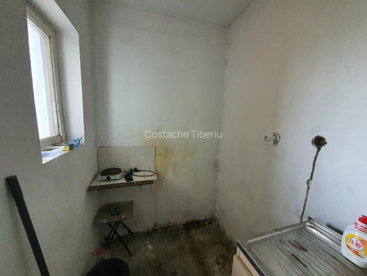 Apartament cu o camera, zona Circumvalatiunii (proprietar)-pret negociabil - 6