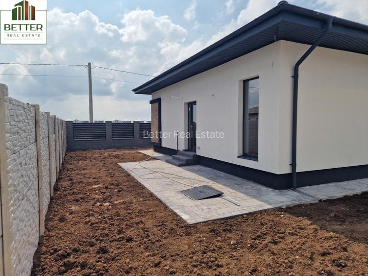 Casă Parter – 4 camere  | 2  Băi | Teren 370 mp- Sistem fotovoltaic inclus - 10