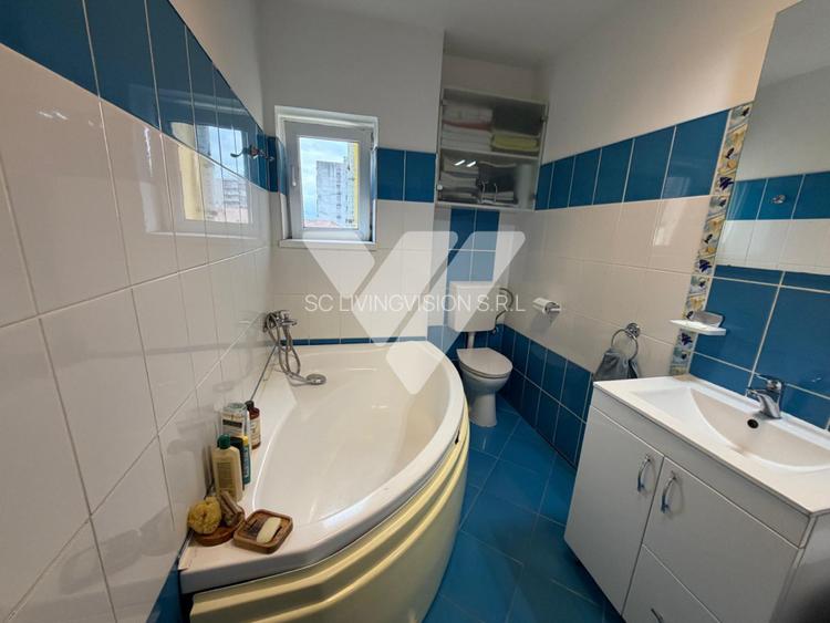 Apartament 3 camere la mansarda mobilat 76 mp Ciresica Sibiu - 10