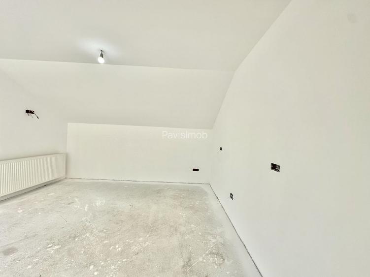 Casă individuală de vanzare  cu garaj și curte proprie – Hălchiu - 15