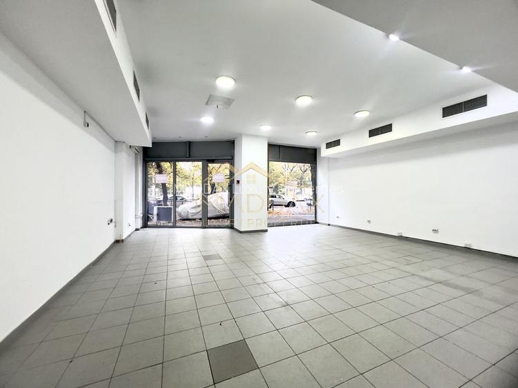 Spatiu Comercial Stradal**240mp**2 locuri parcare//Bdul Ion MIhalache - 3