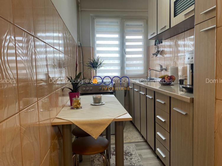 De vanzare apartament renovat si utilat - 7