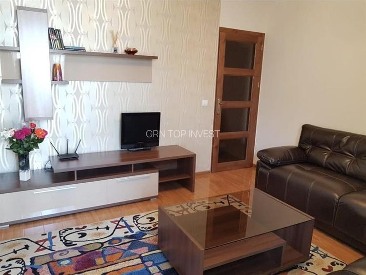 Apartament modern 2 camere cu balcon si loc de parcare zona Centrala - 2