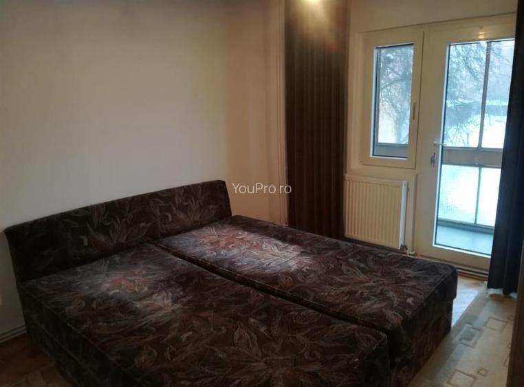 Decomandat 2 camere etaj 1 Zona Spitalul Judetean - 10
