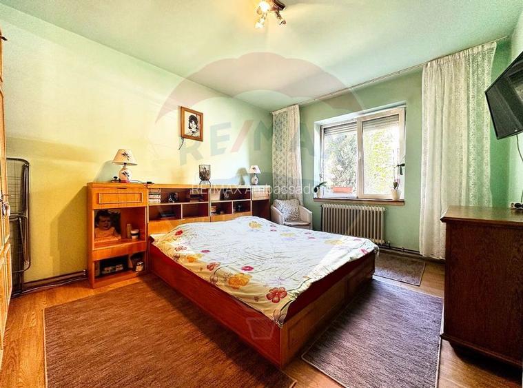 Casă / Vilă cu 5 camere de vânzare în zona Cetatii - 9