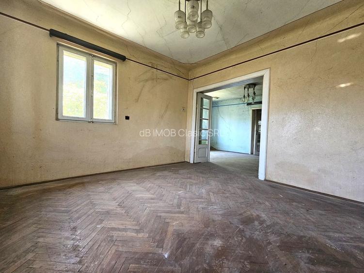 Casa cu 995 mp la Sosea - Viisoara - 2