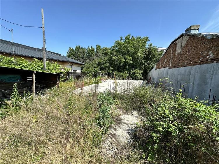 De vânzare teren 235 mp – Ploiesti, Zona Mihai Bravu - 2