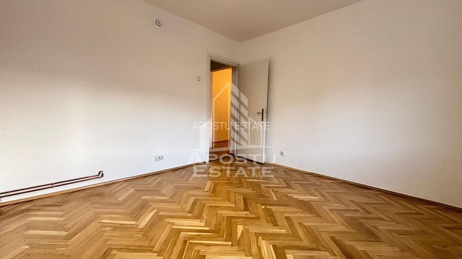 Apartament cu 3 camere in zona Fabric, decomandat, centrala, garaj - 4