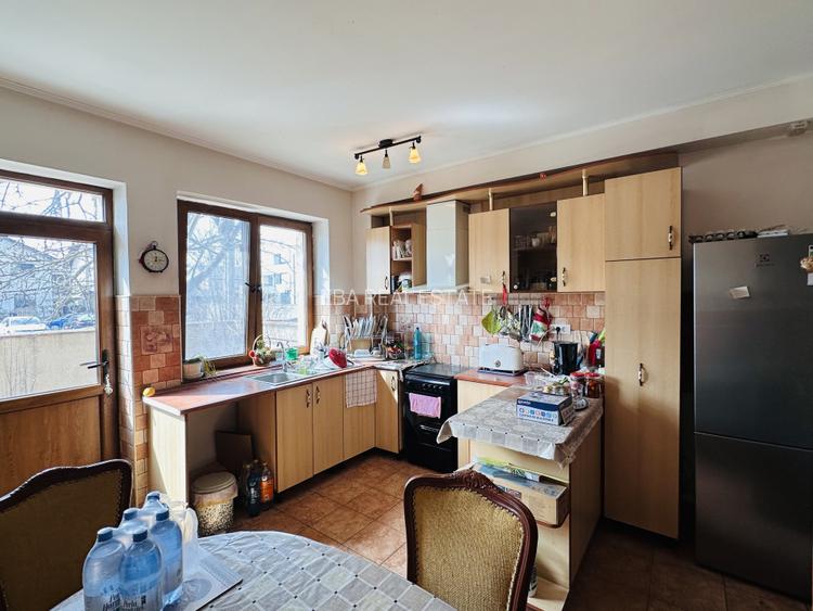 Vila superba 526 mp construiti, 765 mp teren, P+1+M+P,  Chiajna - 12