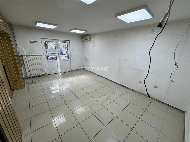 Spatiu Comercial Piata Moldovei Focsani - Fosta FARMACIE - 3