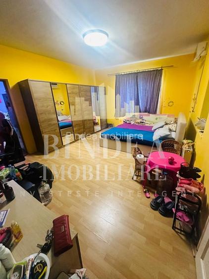 Casa pe principala in Giarmata  737mp teren - 14