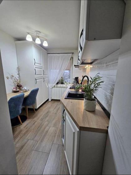 Apartament de închiriat – Bd. Decebal - 2
