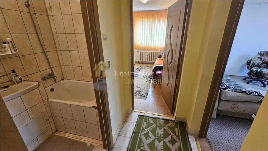 APARTAMENT 2 CAMERE 42 MP |  BALCON 2MP  | LOCATIE EXCELENTA !!! - 12