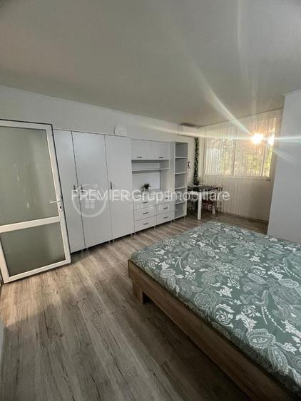 ETAJ 2! Garsoniera cu AC renovata 32mp, PODU ROS, mobilata, balcon - 2
