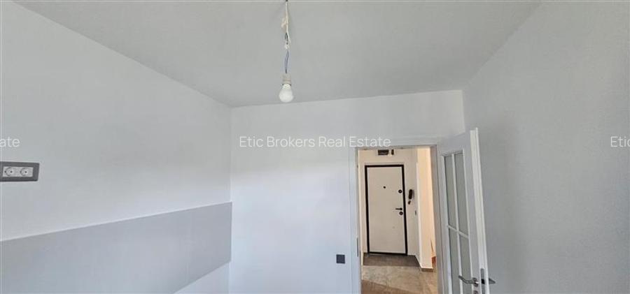 Vanzare apartament 2 camere Renovat Titan-Metrou - 6