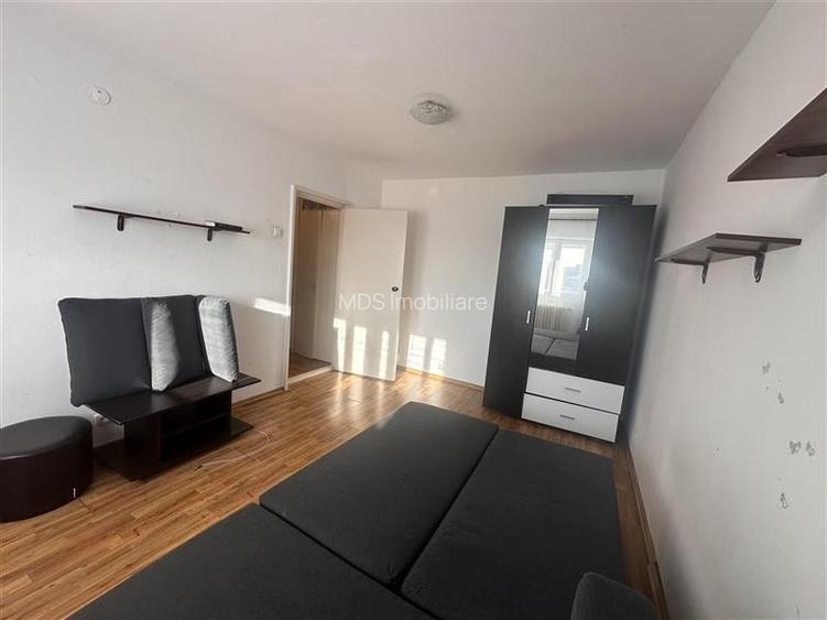 Mobilat si utilat la etajul 3 in zona Girocului - 4