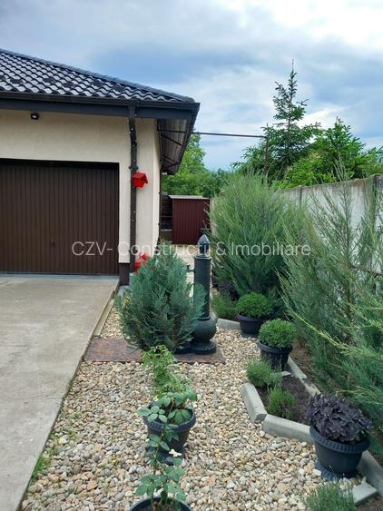 Parter cu structură pentru etaj, curte amenajată și organizare impeca - 21