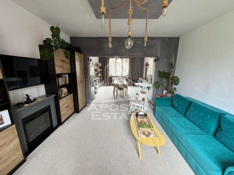 Casa tip duplex, P+M, 5 camere, zona Favorit. - 2