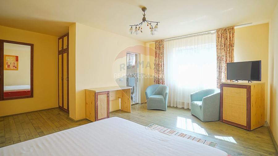 Pensiune de Vanzare in Moieciu de Sus | Comision 0% - 13