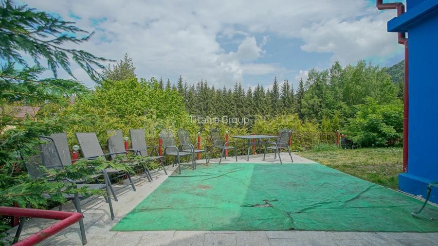 Vila in Poiana Brasov cu teren generos 1600mp, 2 corpuri, comision 0 - 27