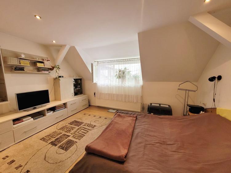 De vânzare casă în cartierul Gruia - 11