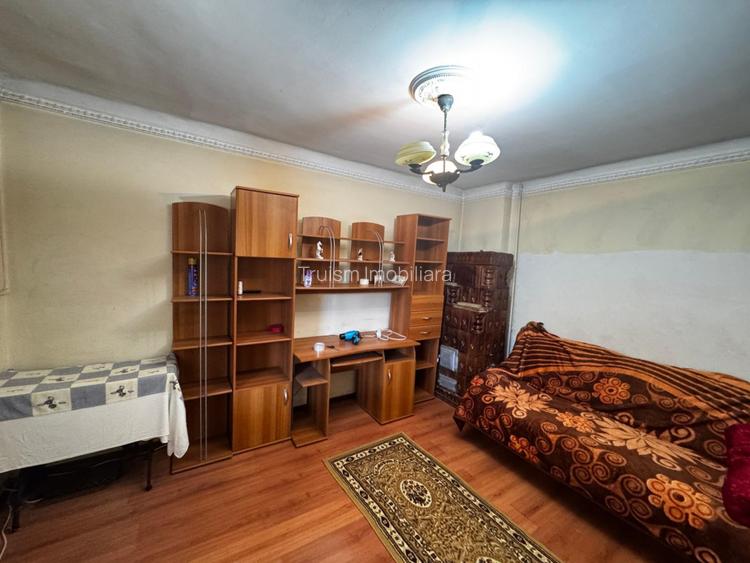 Casa 3 cam Rudului  - 16