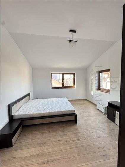 CHISODA - CASA INDIVIDUALA - GARAJ - ZONA LINISTITA - SPATIOASA - 5