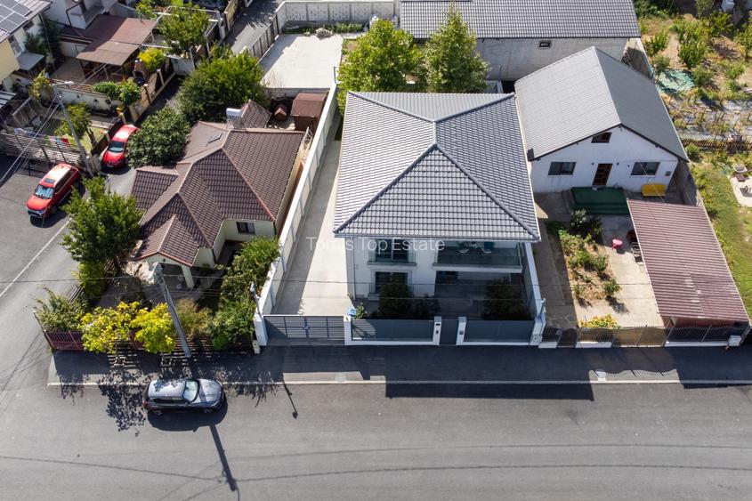 Casa eleganta 4 camere in zona Hanul Piratilor – 236 mp, teren 350 mp, mobilata - 24