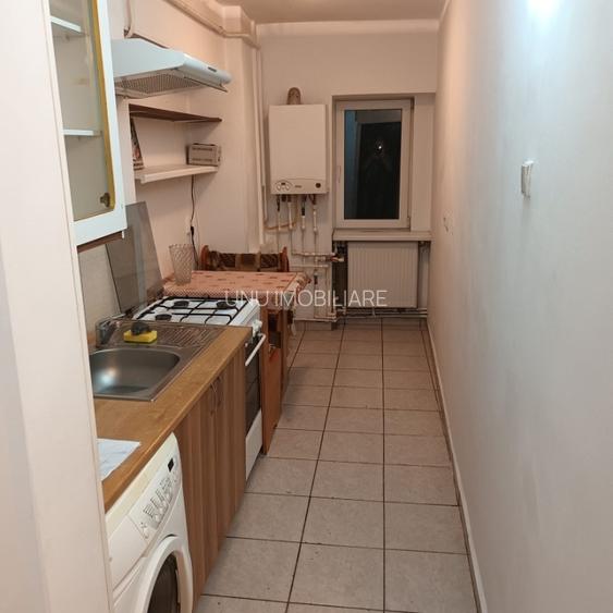 Apartament cu 1 camera - zona Nicolina - Sectia de Politie - 13