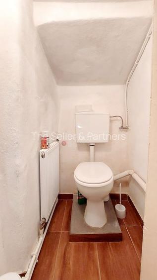 Apartament situat in vila - 10