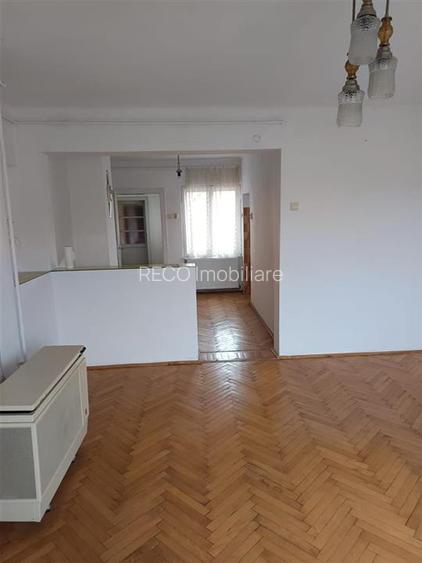 RECO CASA CU ETAJ IN MARGHITA - 13