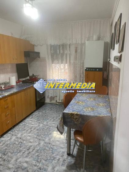 Apartament 3 camere 66 mp decomandat de vanzare Cetate - 8