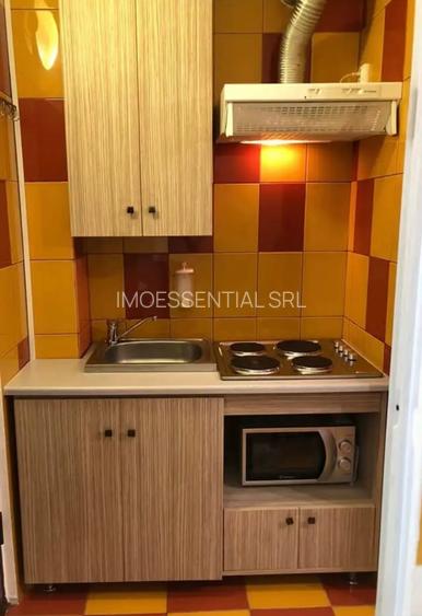 Garsoniera Drumul Taberei metrou Romancierilor - 5