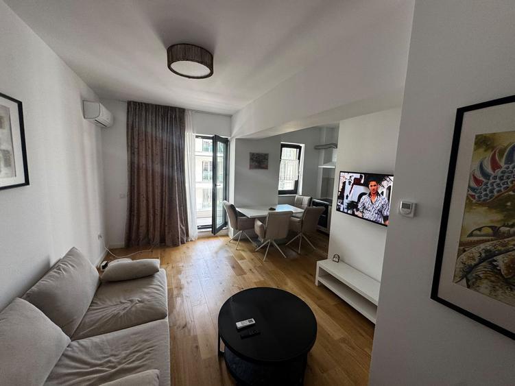 Apartament 2 camere- Pipera Plaza- 600€-55mp utili + 12 mp balcon