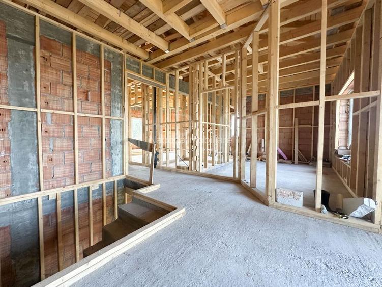 Casa 5 camere de vanzare in Feleacu - 2