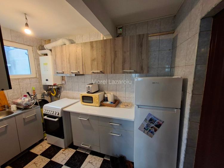 Partcular,vand apartament cu 2 camere - 4