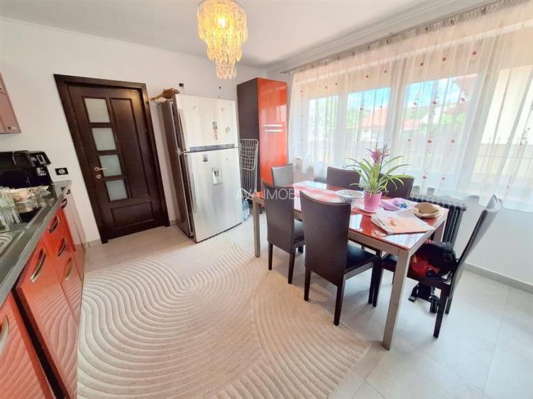 Vila 7 camere ultracentrala – ideala clinica, cabinete sau sediu firma - 7