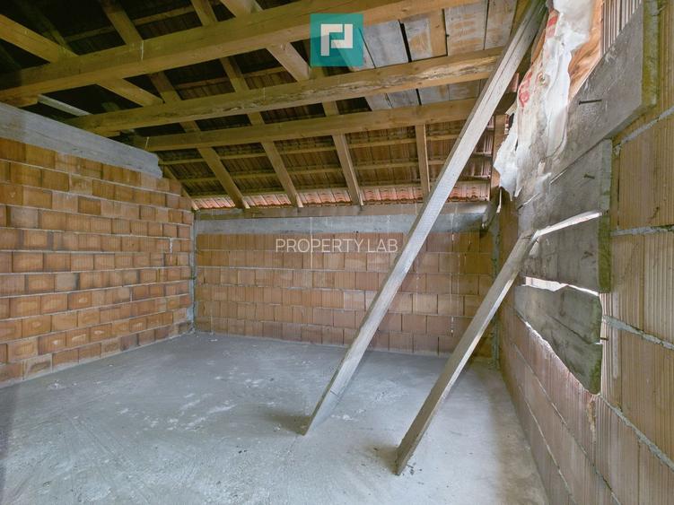 Proprietate impresionantă între Curtici și Macea - 21