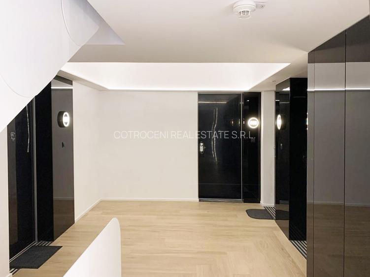 Studio Cortina | Un strop de skyline - 12