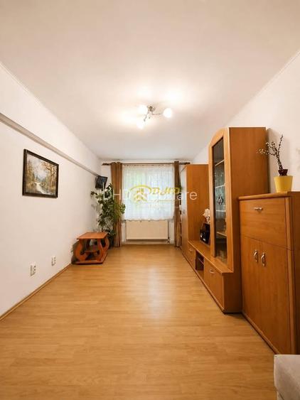 Apartament 3 camere decomandate, zona Frumoasa-Poitiers. - 2