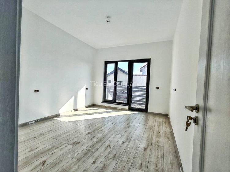 Vindem vila in Navodari zona centrala - 4