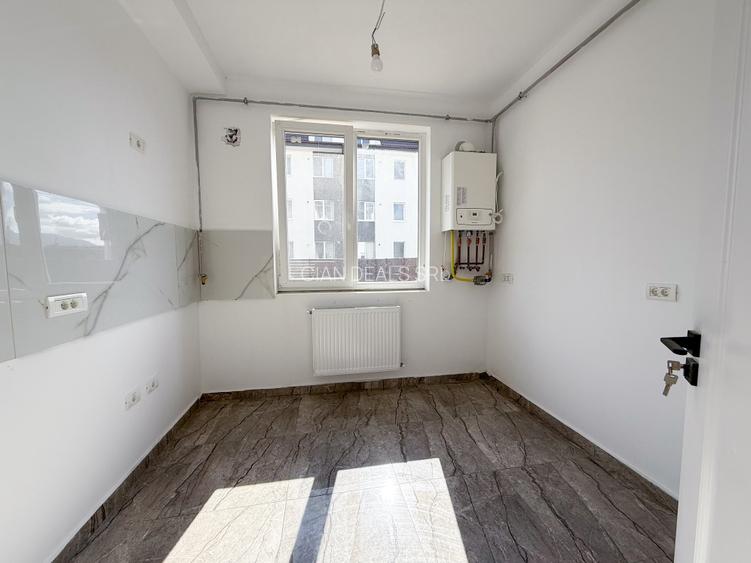 Apartament 2 Camere Parter  Curte de 347 Mp Sanpetru - 10