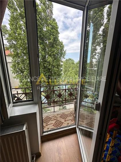 Apartament 4 camere , 92 mp { Metrou Universitate } - 4