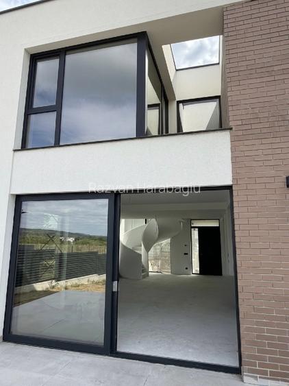 Casă tip Vilă Premium Smart Home | Bucium – Bârnova | 5 Camere - 5