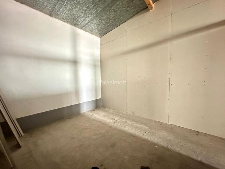 Spațiu depozitare 80 mp | Curent trifazic | Triaj - 6