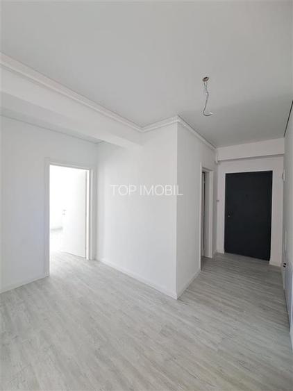Apartament o camera, decomandat bloc nou- Visan - 6